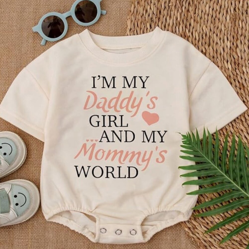 Baby Girl 2-Pack Graphic Onesie Bundle “Daddy’s Girl Mommy’s World” 0-3 mos - Picture 2 of 6